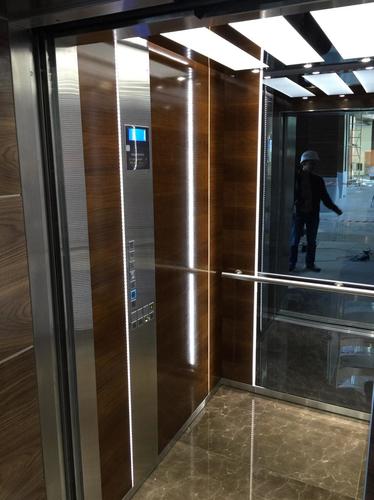 Поставка и установка лифта